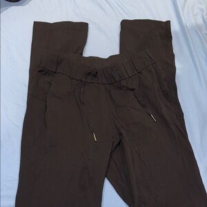 lululemon on the fly pants